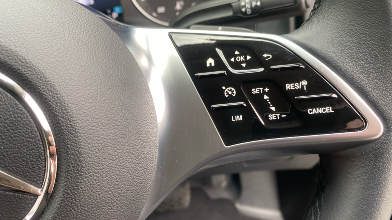 Mercedes-Benz Vito L3 Diesel Rwd 114CDI Pro Van 9G-Tronic